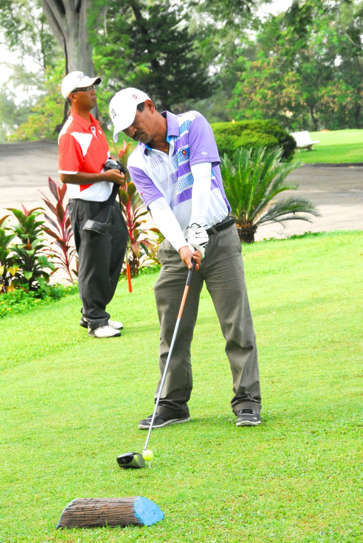 PRO15 157 GOLF DSC 0319.JPG